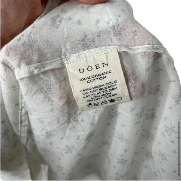 Doen | Lovisa Nightgown in Azure Windswept Floral Medium - Picture 6 of 8